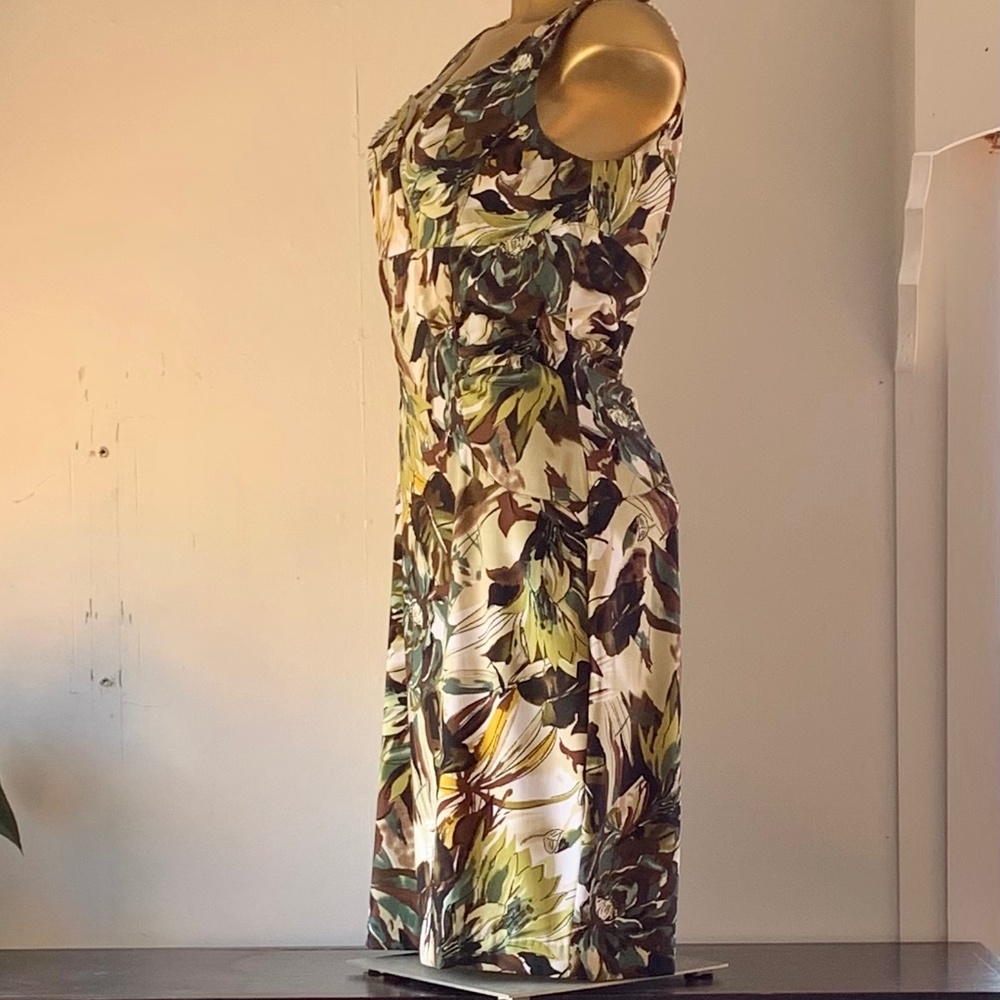 Fabulous Flattering Sleeveless Bodycon Mini Dress size 6 - Picture 3 of 9